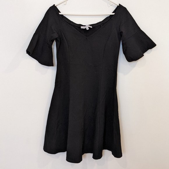 NWOT Vanity Room Black Dress Size M Medium Low Neckline Short Sleeve Mini - Picture 1 of 8